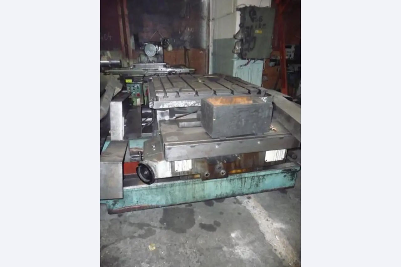 2 CNC Bearbeitungszentren-2