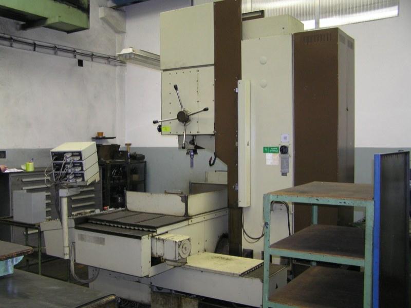 2 CNC machining center-2