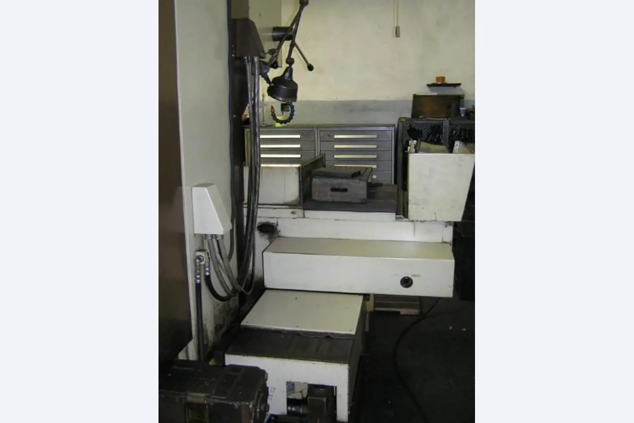 2 CNC bewerkingscentrums-6