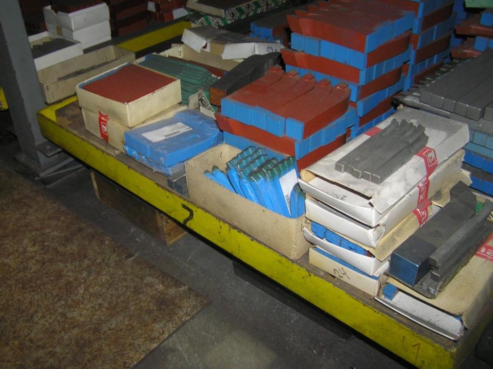 2 CNC Bearbeitungszentren-3