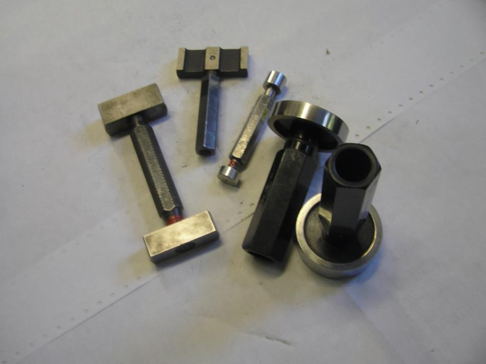 2 CNC Bearbeitungszentren-2