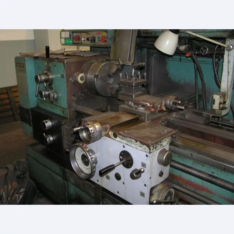 2 CNC Bearbeitungszentren-2