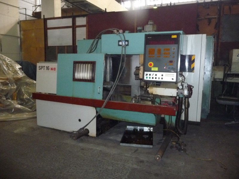 2 CNC machining center-1