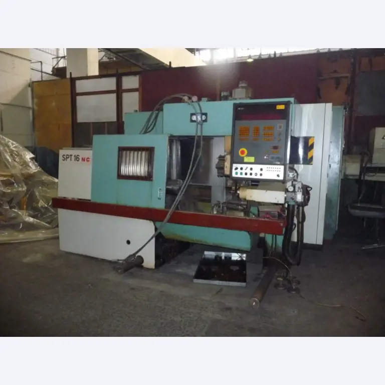 2 centros de mecanizado CNC-1