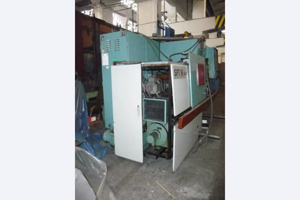 2 centros de mecanizado CNC-3