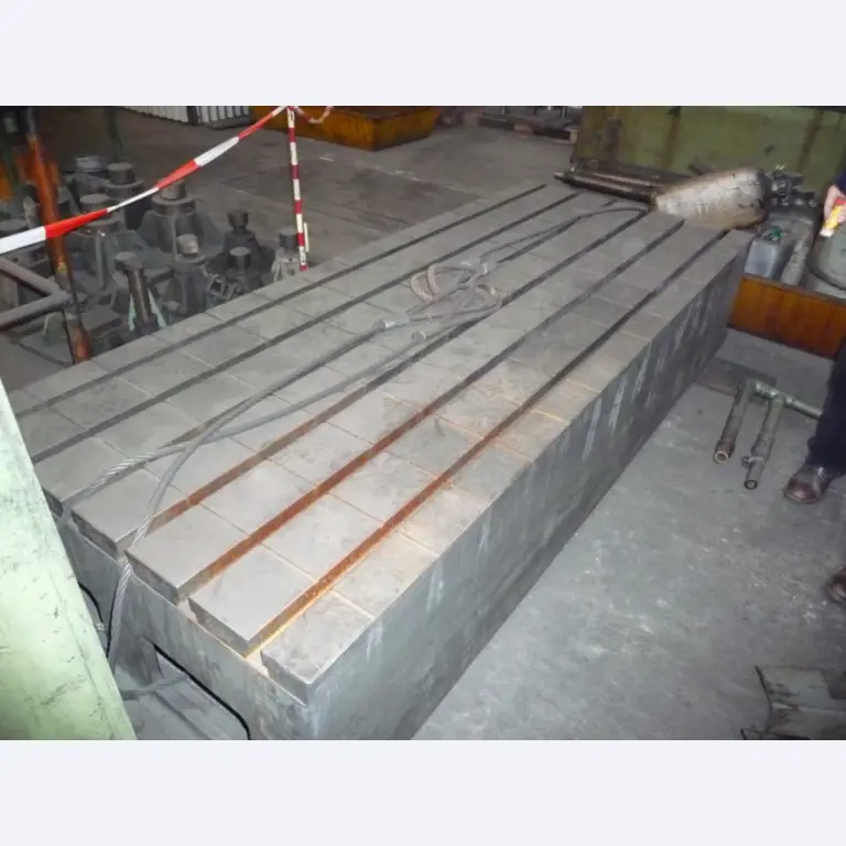 2 centros de mecanizado CNC-5