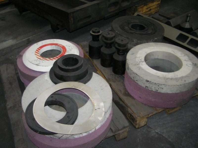 2 CNC machining center-9