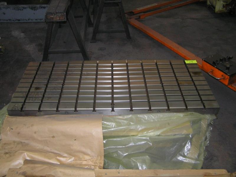 2 CNC machining center-1