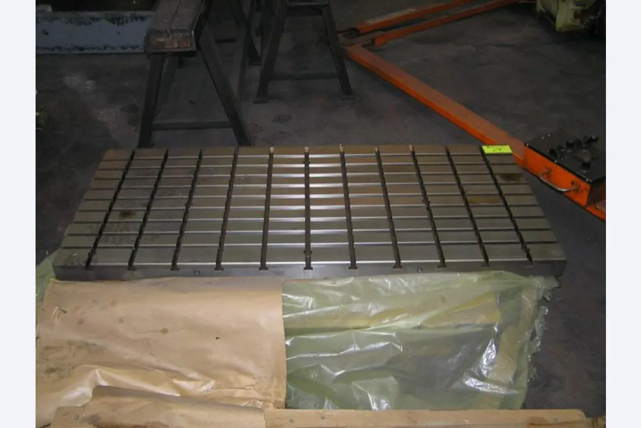 2 centros de mecanizado CNC-1