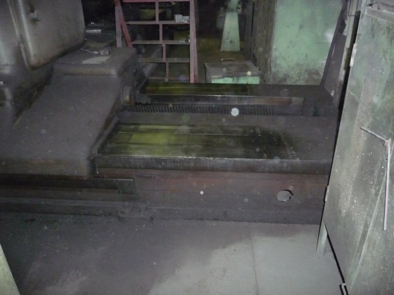 2 CNC machining center-6