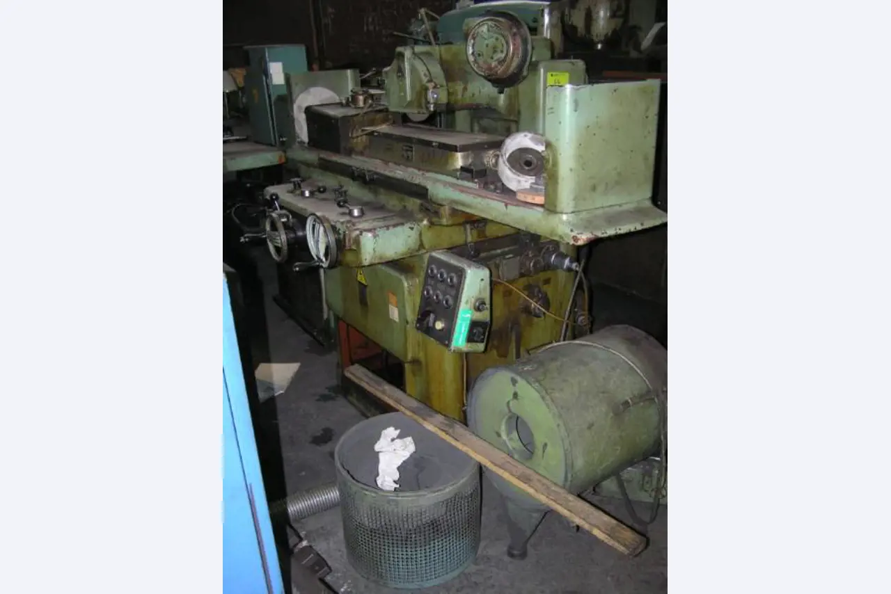 2 obdelovalna centra CNC-2