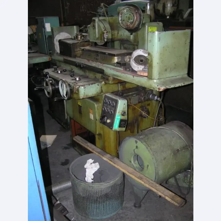 2 obdelovalna centra CNC-2