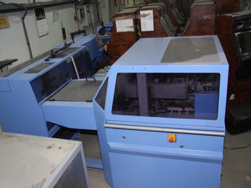 Linia do przygotowania wkladek pod oprawe twarda, Naswietlarka CTP-4