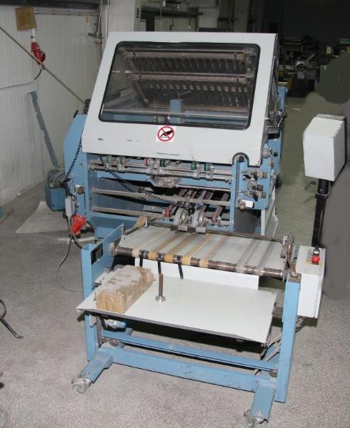 Linia do przygotowania wkladek pod oprawe twarda, Naswietlarka CTP-3