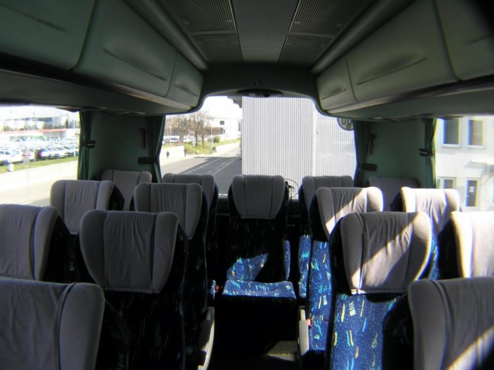 Robôs industriais-35