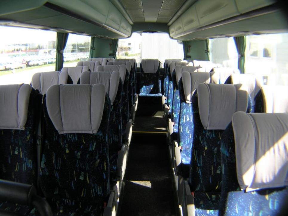 Robôs industriais-36