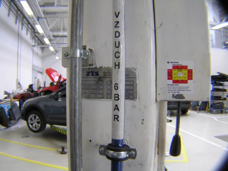 Robôs industriais-3