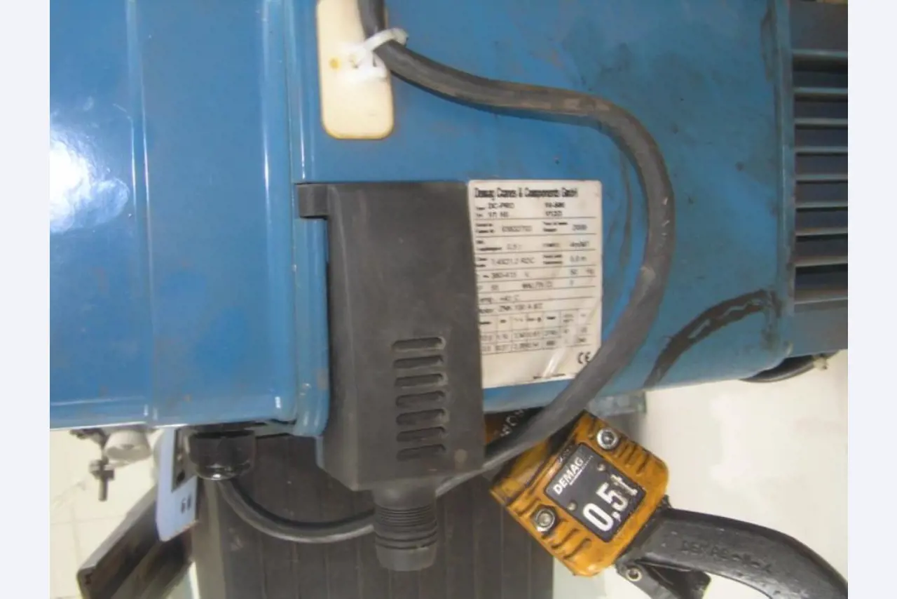 Robôs industriais-6