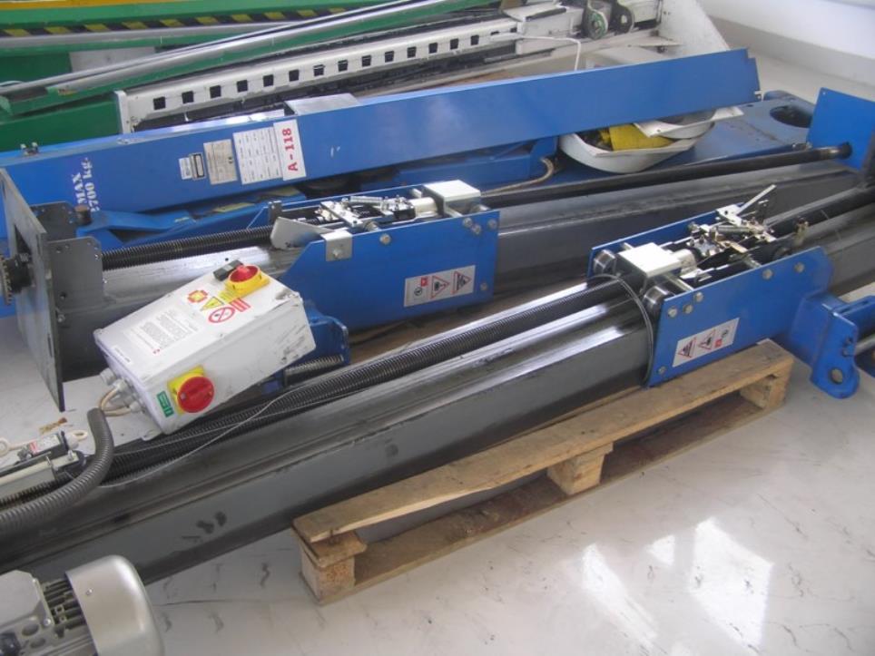 Robôs industriais-5