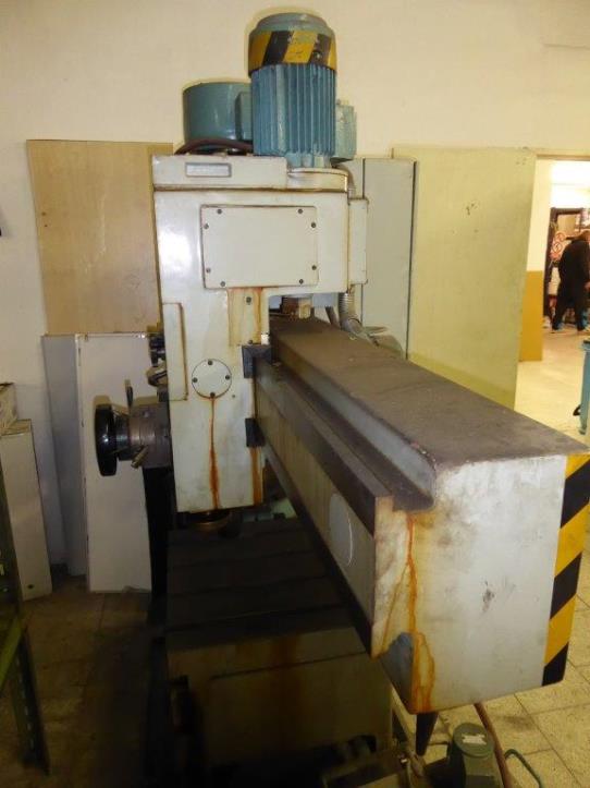 Robôs industriais-4