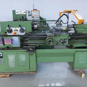 1 Centre Lathe TOS SV 18RA