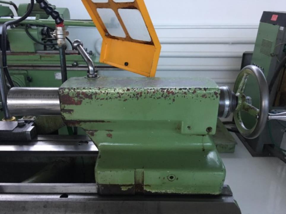 Robôs industriais-4