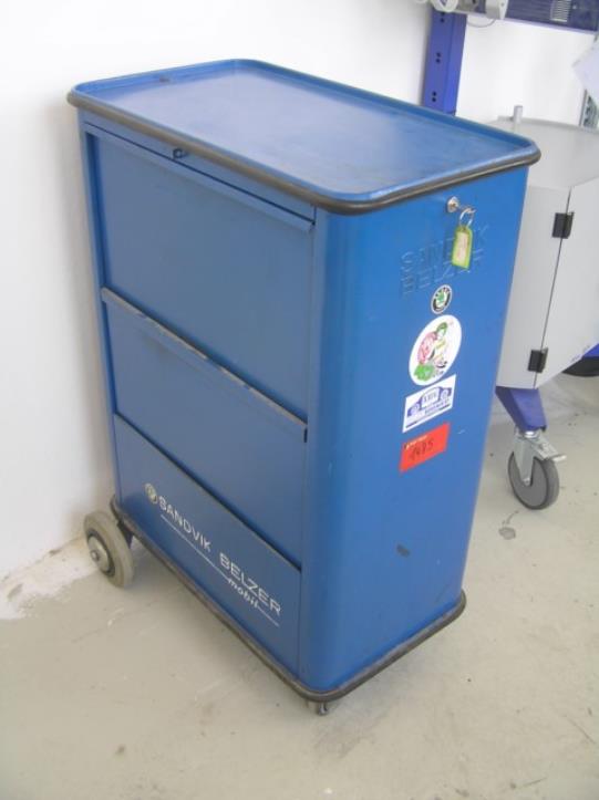 Robôs industriais-13