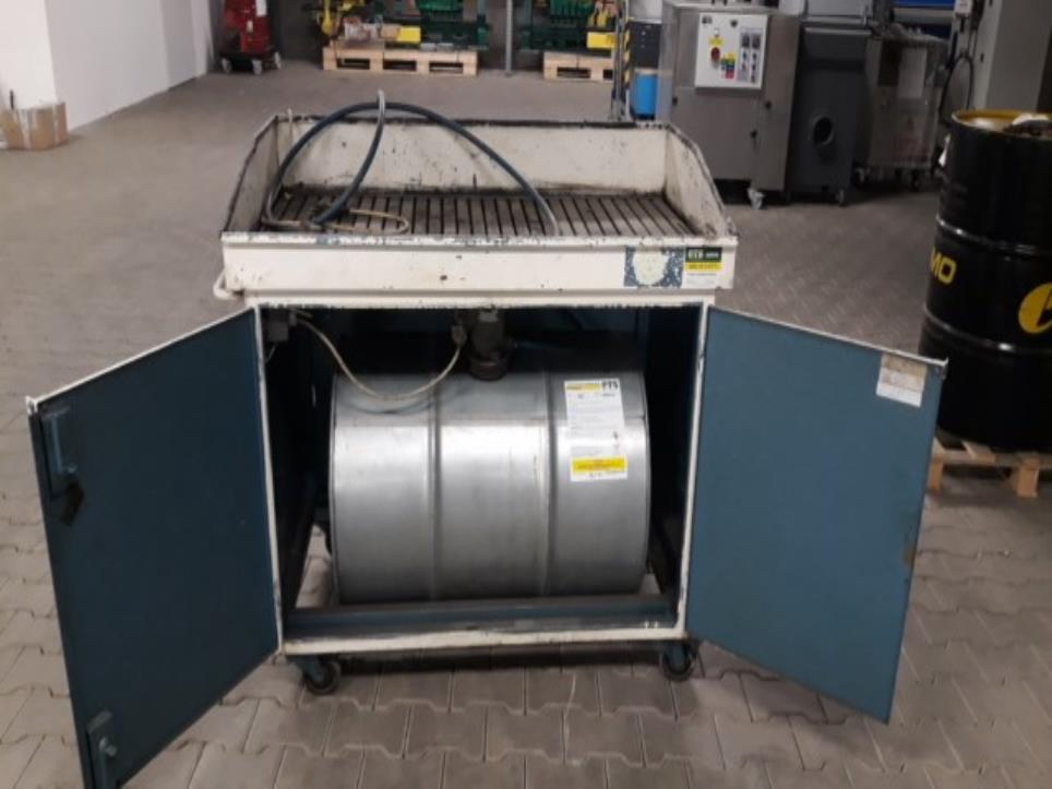 Robôs industriais-32