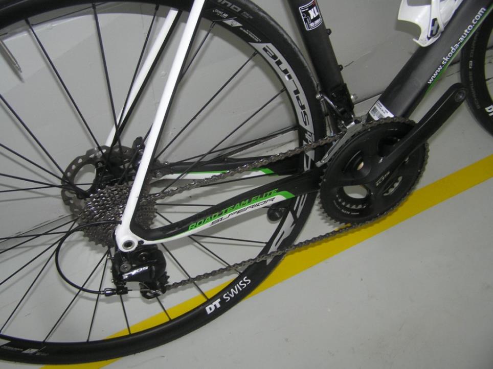 Robôs industriais-4