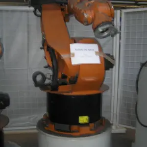 2 robot průmyslový KUKA KR 125/3