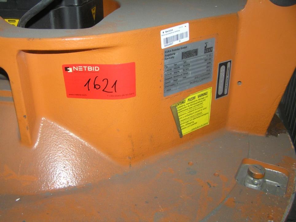 Robôs industriais-4