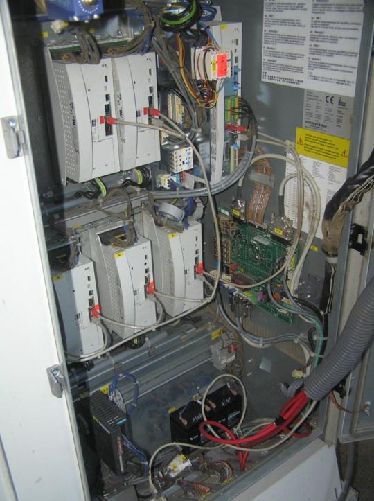 Robôs industriais-6