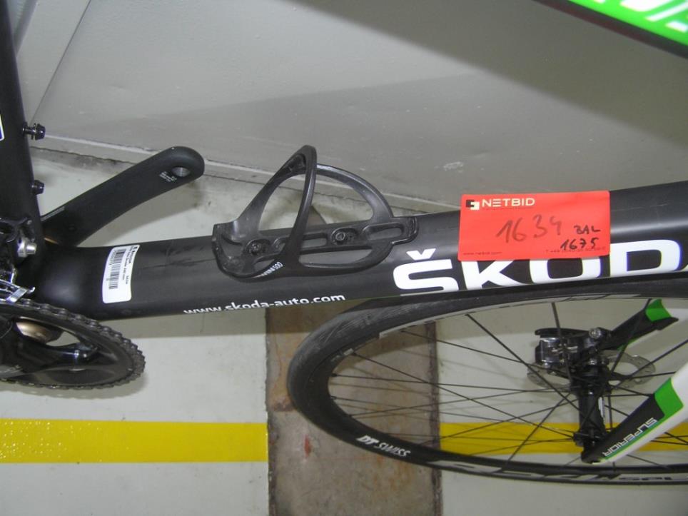 Robôs industriais-12