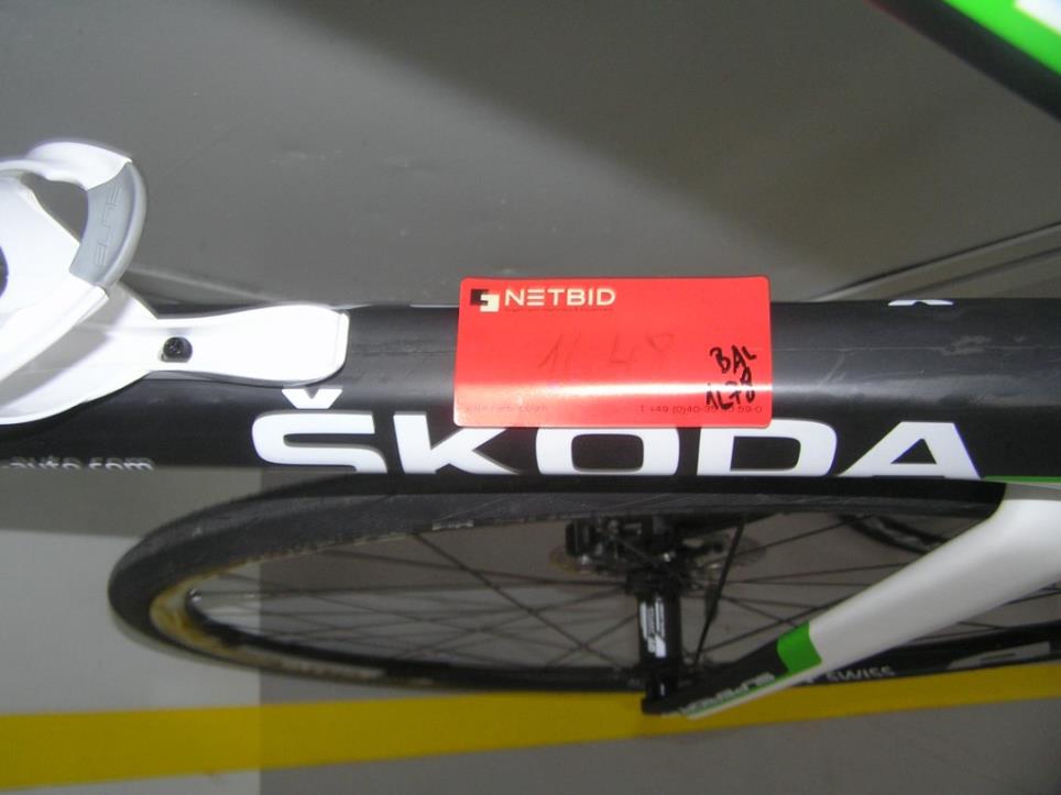 Robôs industriais-12