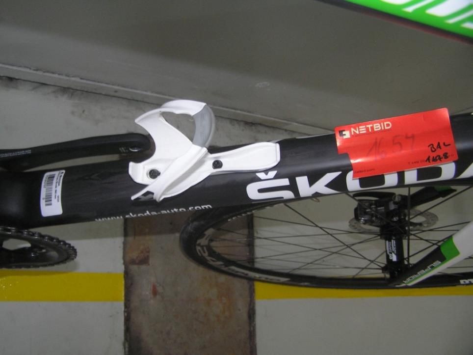 Robôs industriais-24