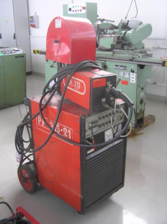 Robôs industriais-6