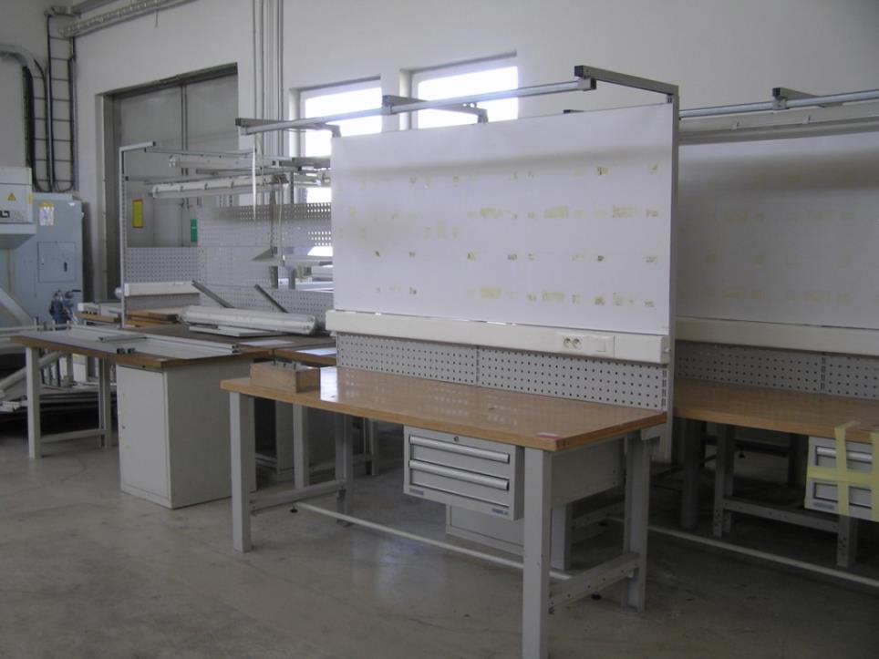 Robôs industriais-13