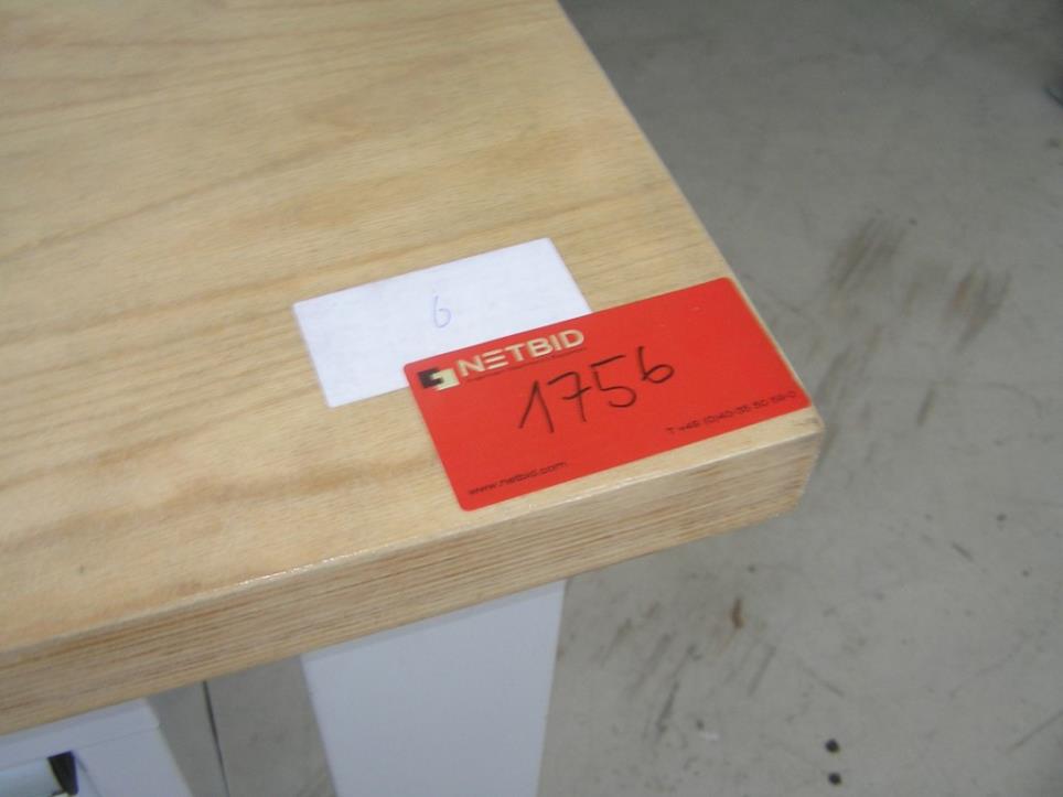 Robôs industriais-14