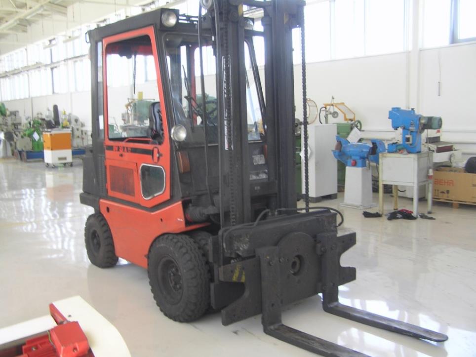 Robôs industriais-30