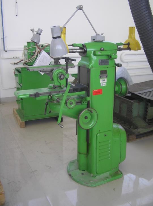 Robôs industriais-13