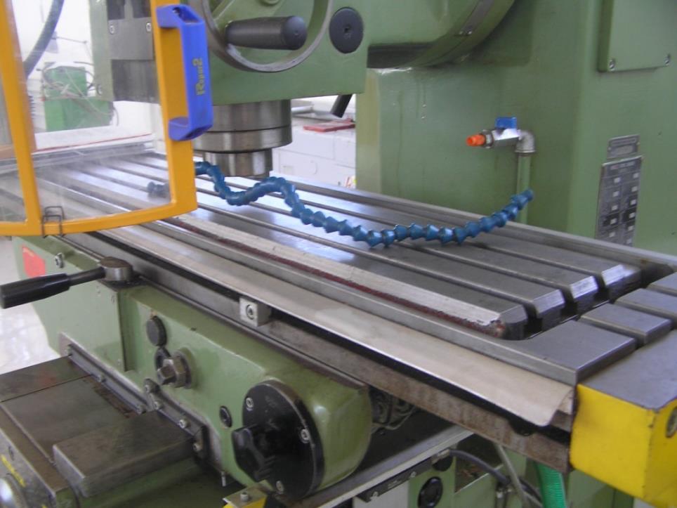 Robôs industriais-23