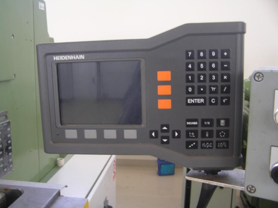 Robôs industriais-25