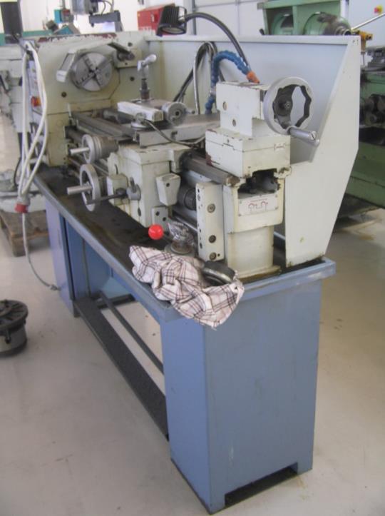 Robôs industriais-37