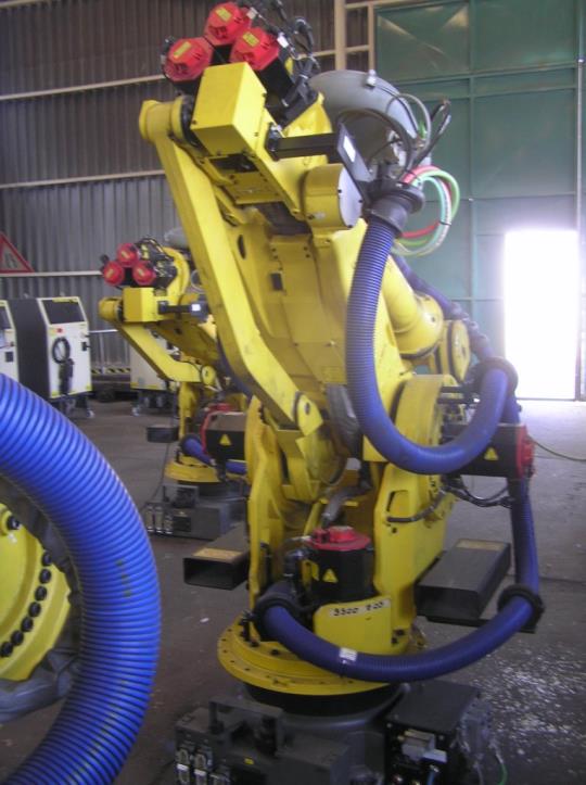 Robôs industriais-4