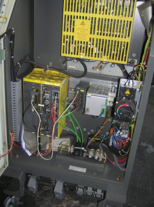 Robôs industriais-12