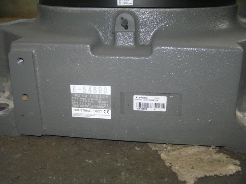 Robôs industriais-6