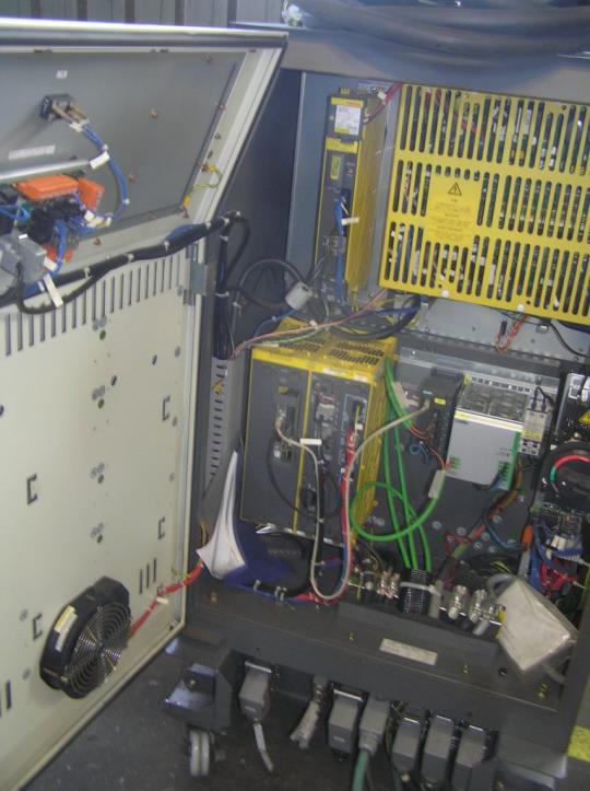 Robôs industriais-8