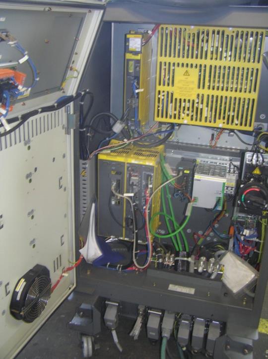 Robôs industriais-9