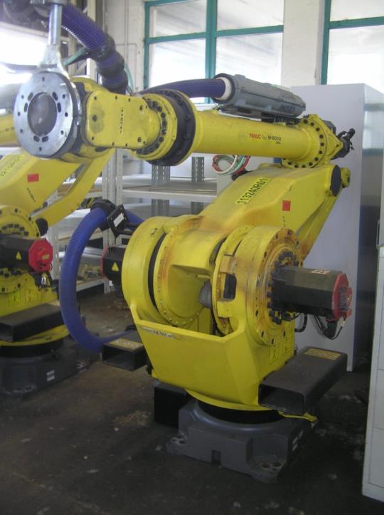 Robôs industriais-1