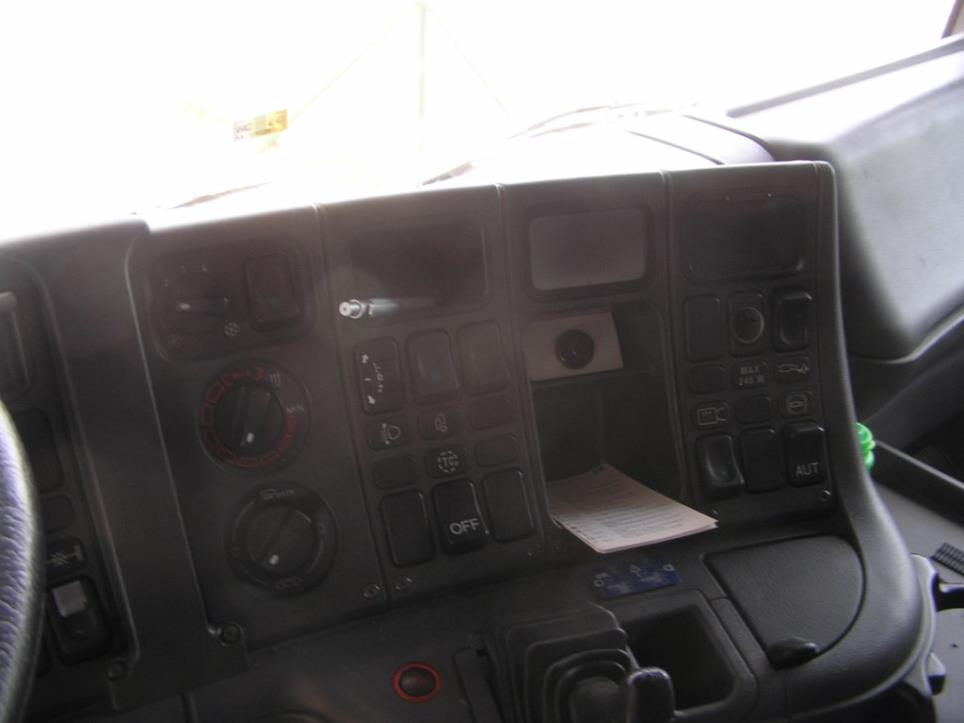 Robôs industriais-16